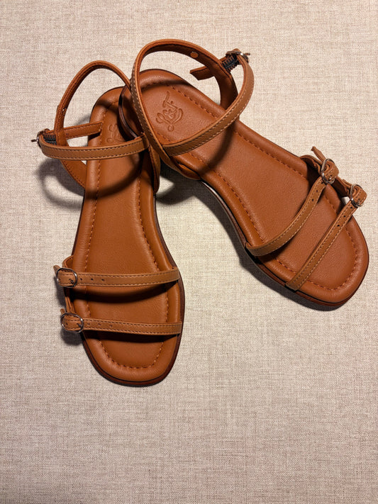 VIOLETA CAMEL